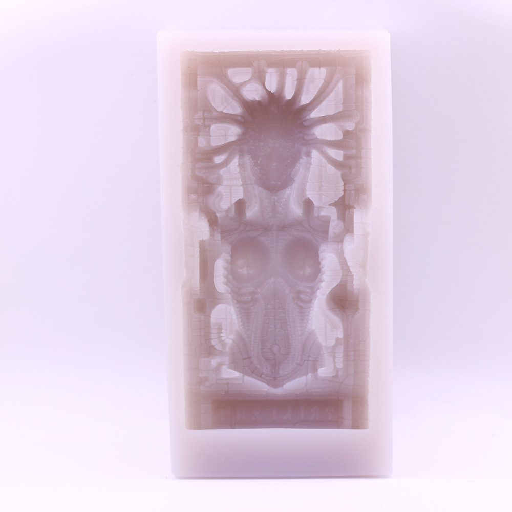 Moldes de Silicone Alien Queen - Soap Making Queen avaliação e preço